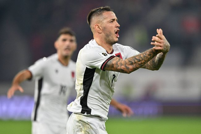 阿尔巴尼亚队逆转成功，击败爱沙尼亚晋级