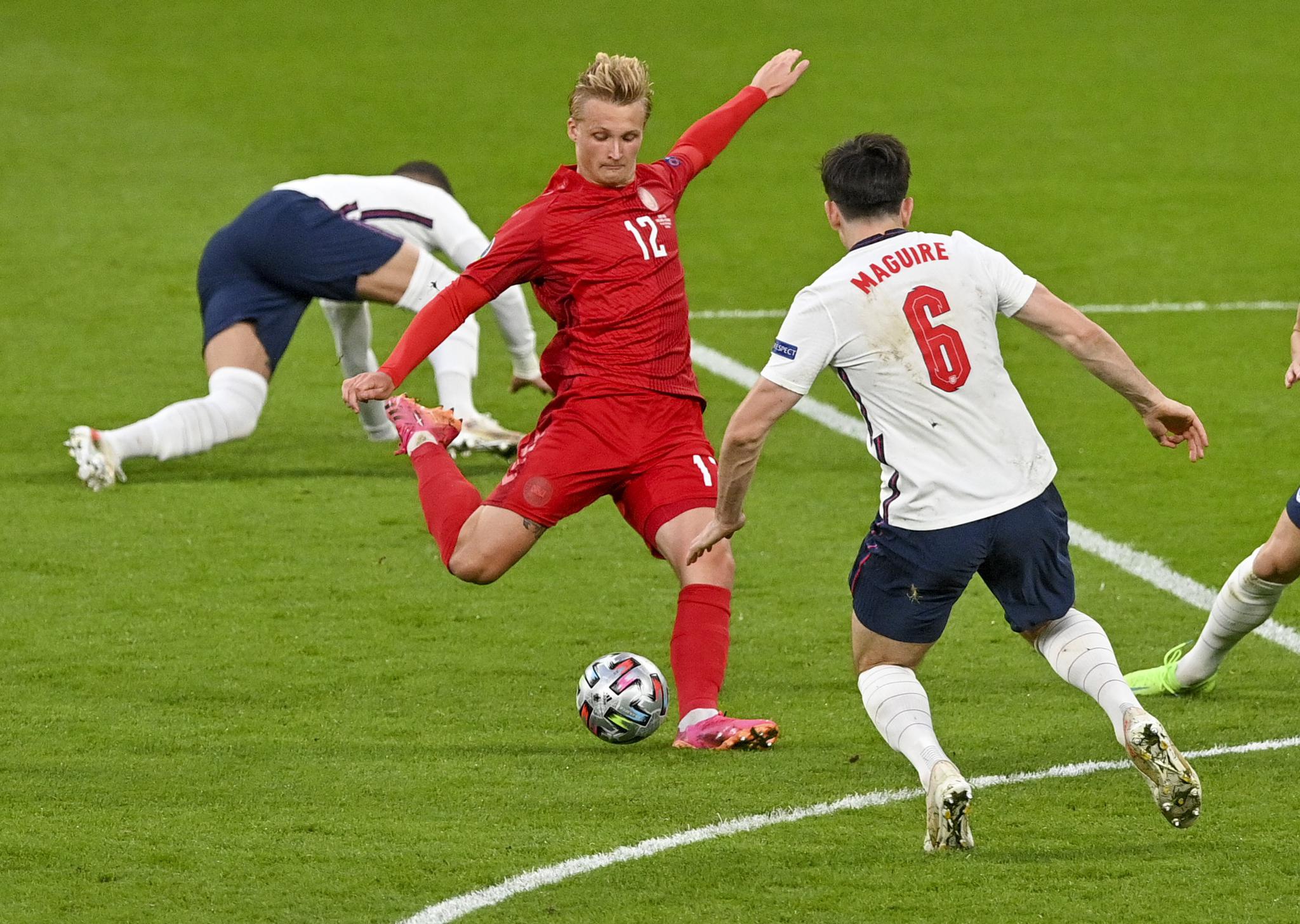 丹麦选手受伤退出比赛，抢眼表现被称赞