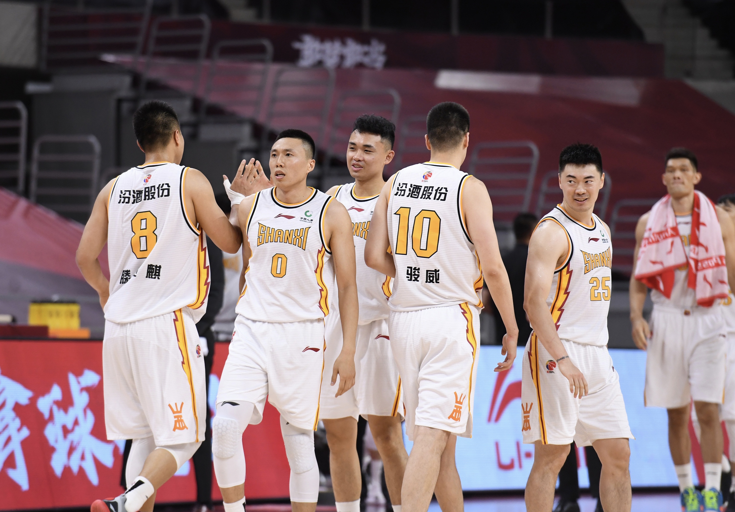 山西男篮被新疆队逆转，遗憾失利