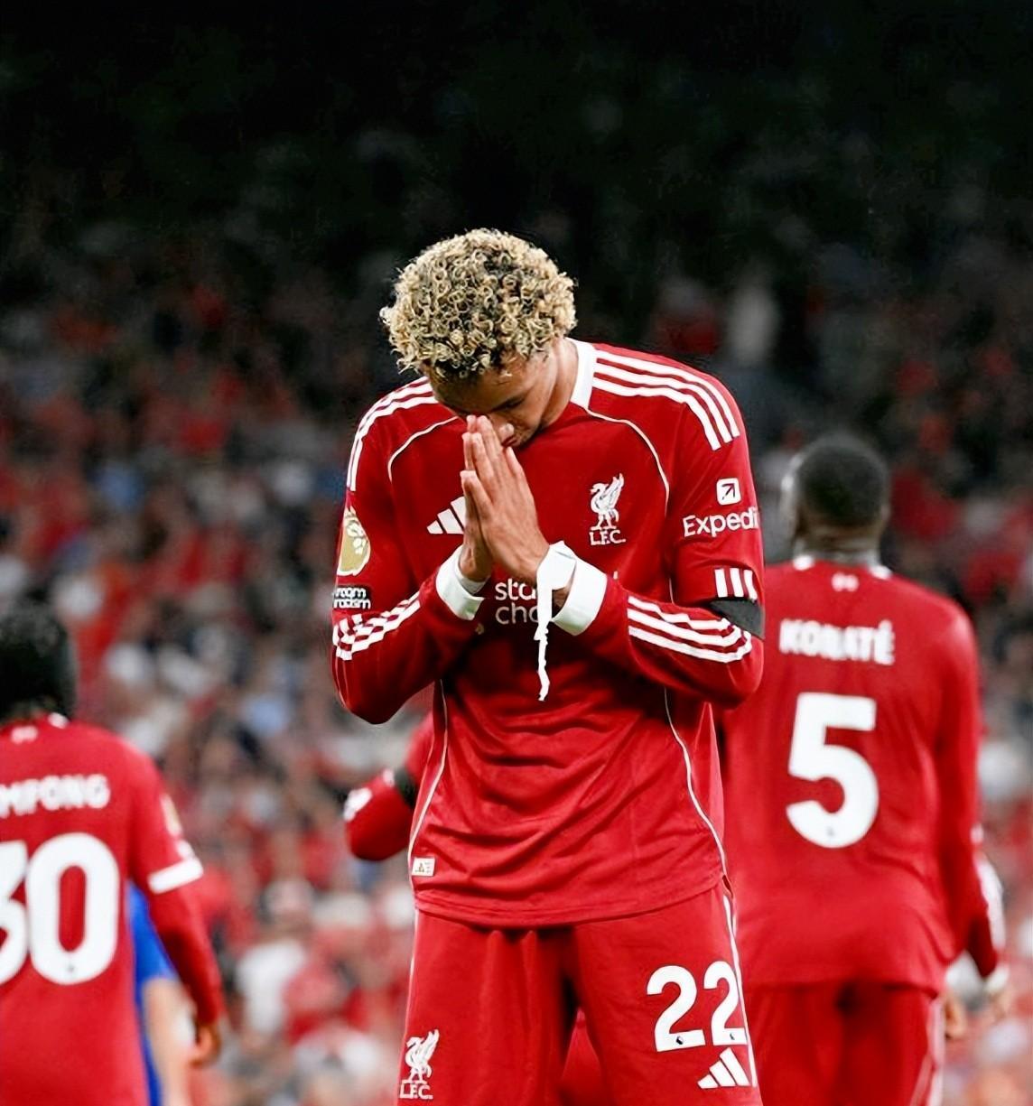 伯恩茅斯客场逆袭，反超对手实现突破