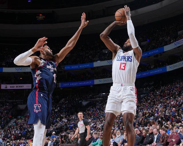 76人轻取澳大利亚男篮，伦纳德绝境逆转的简单介绍