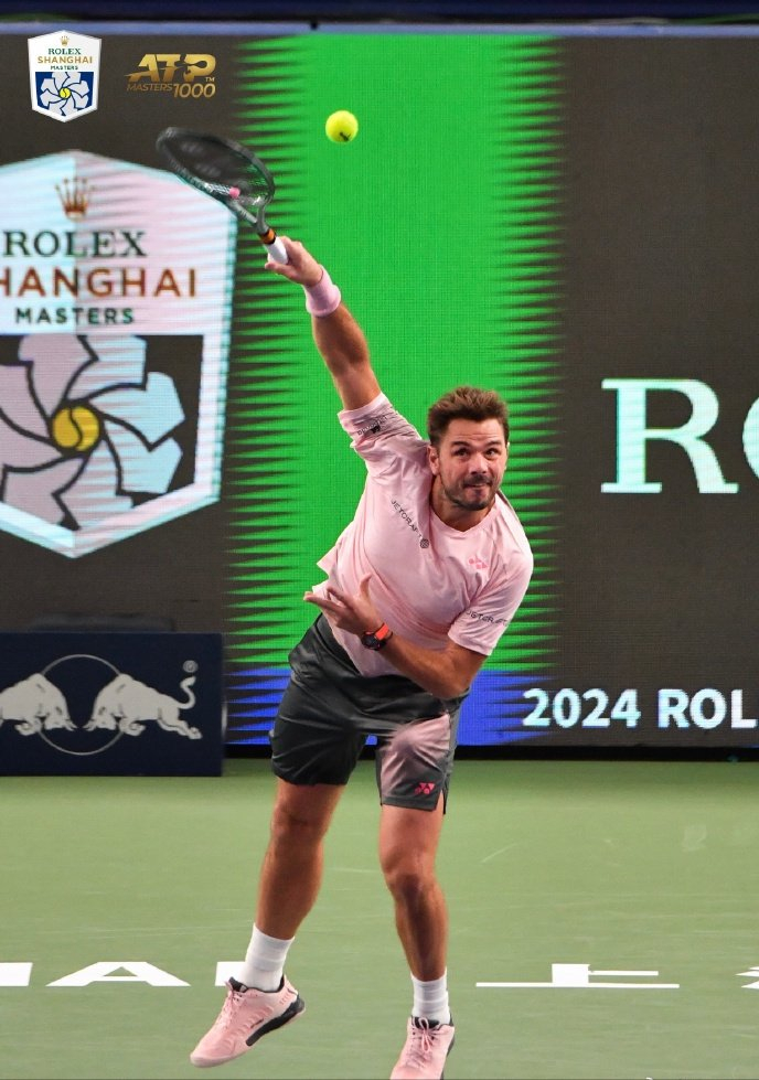 关于意大利网球队强势西班牙网球队，瓦林卡制霸全场的信息