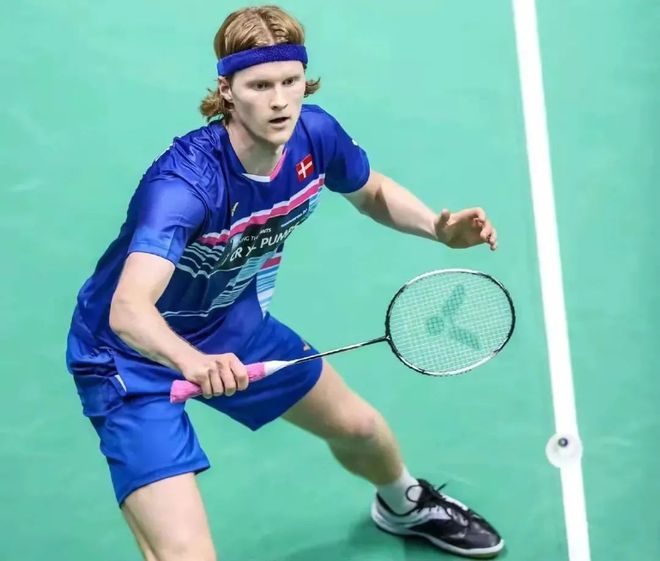 印度队鏖战日本队，李梓嘉关键制胜的简单介绍