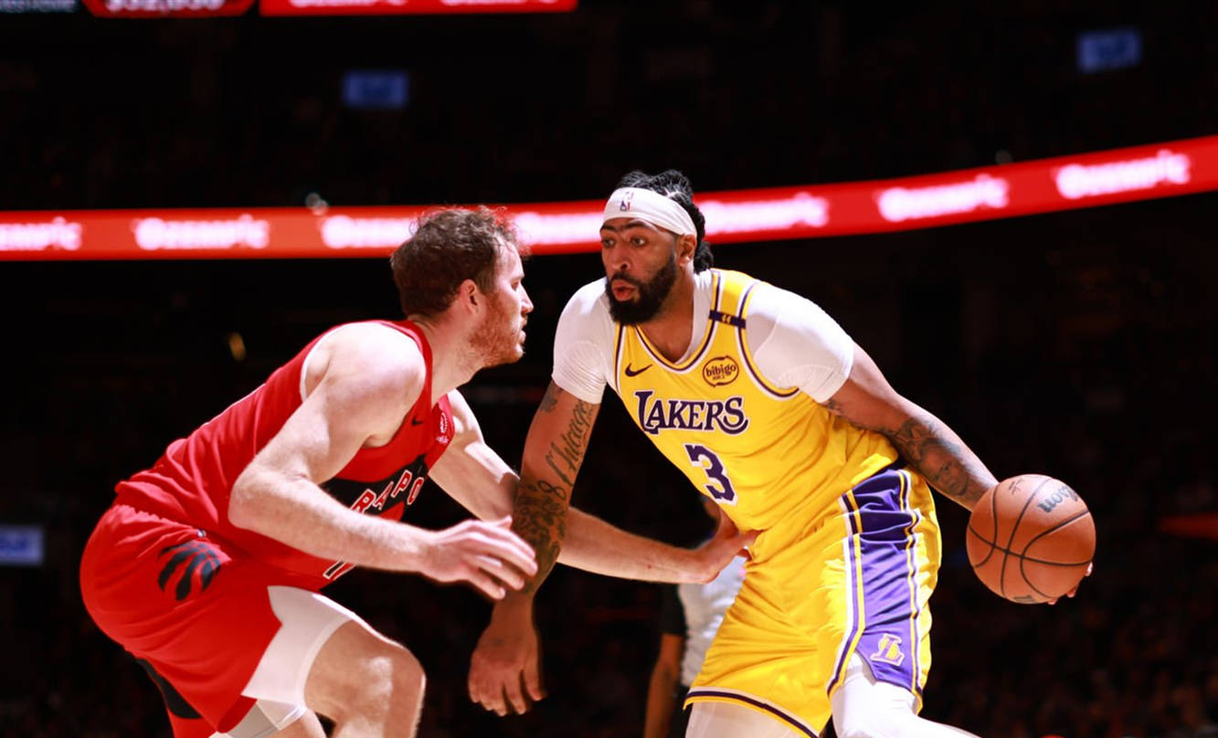 猛龙轻取浙江队，浓眉哥扛起全队