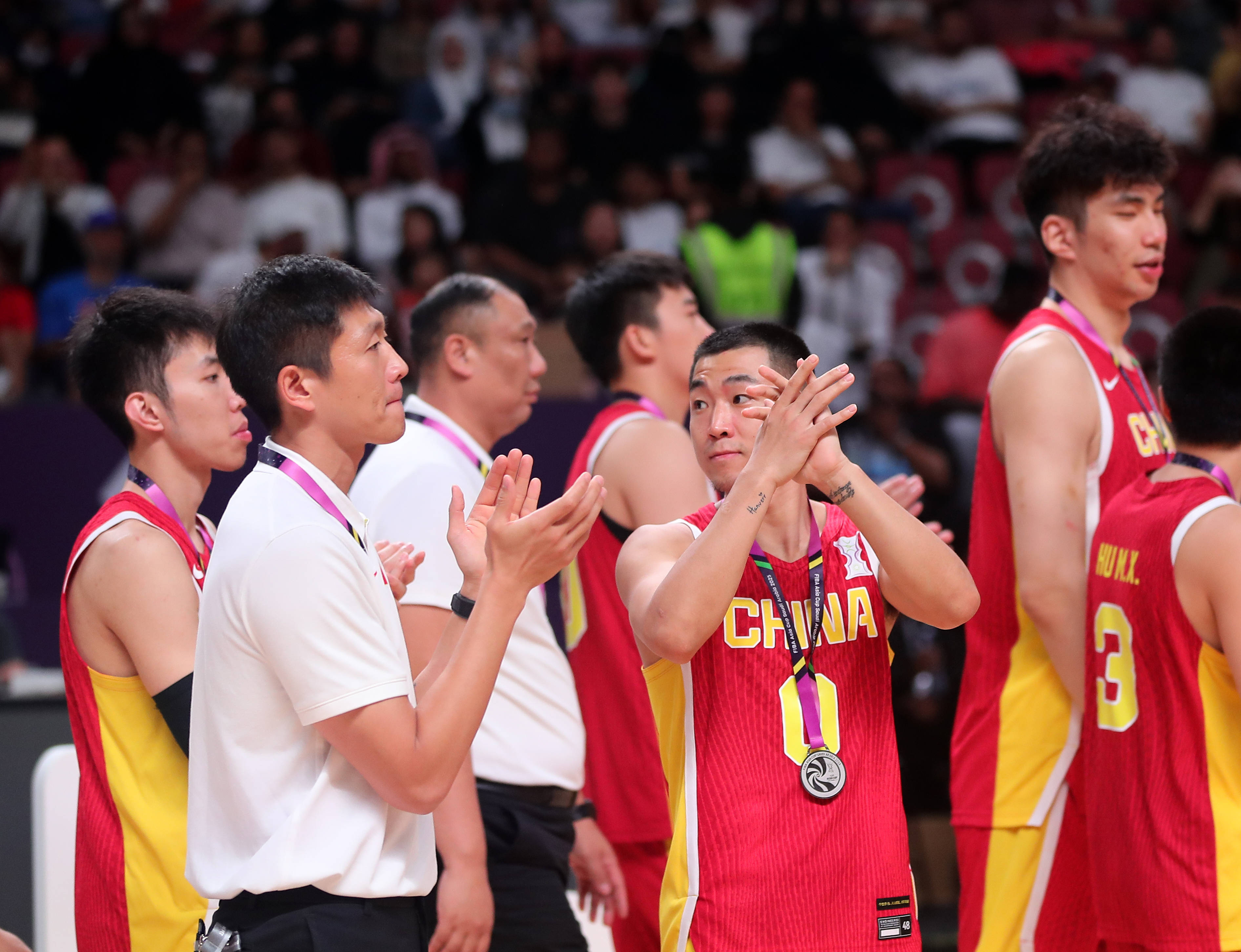 关于体育产业盛典举行，篮球比赛备受关注的信息