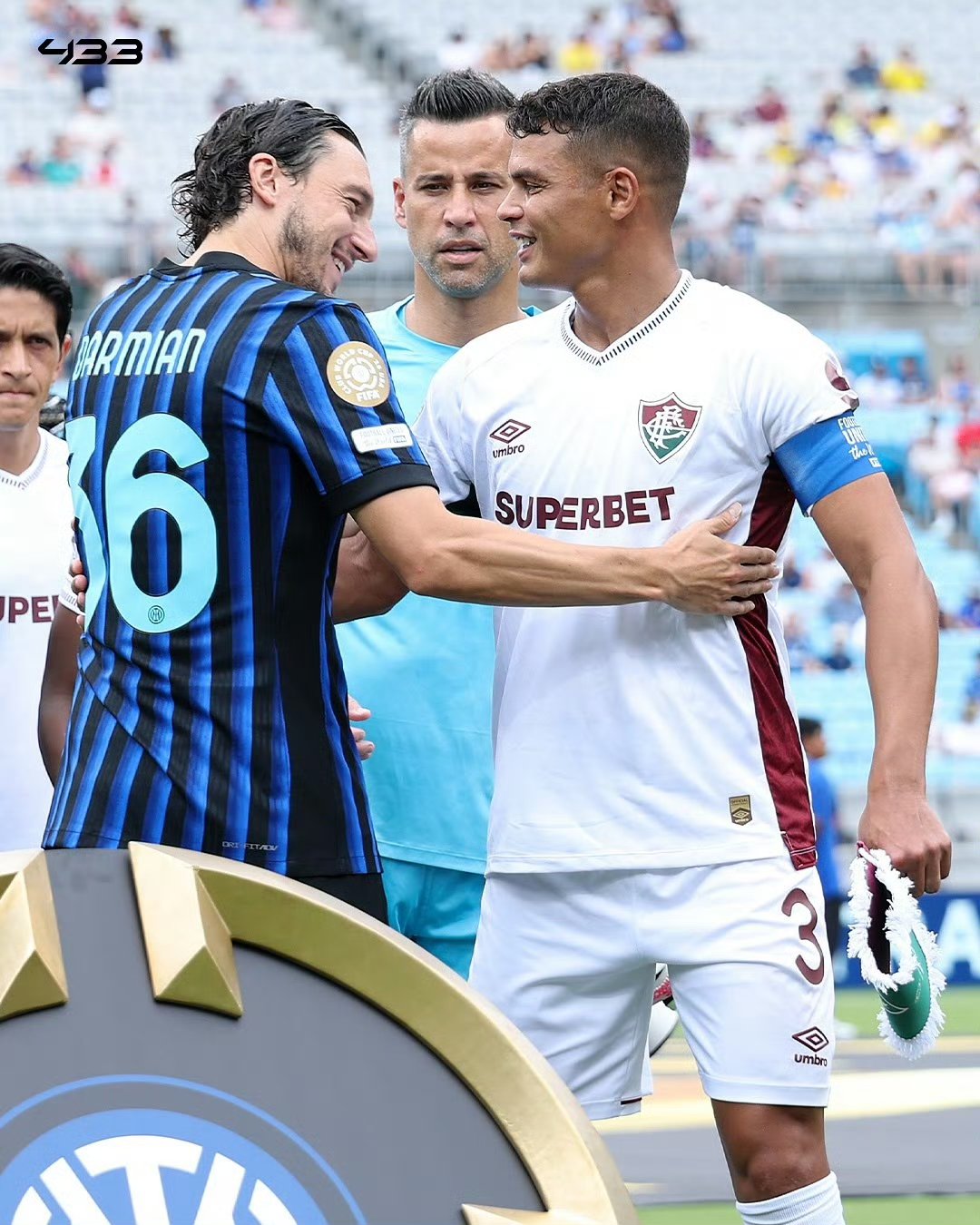 关于马赛主场战平特鲁瓦,难得一分的信息 关于马赛主场战平特鲁瓦,难得一分的信息