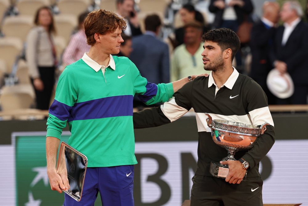 关于澳网力克法网，阿尔卡拉斯统治全场的信息