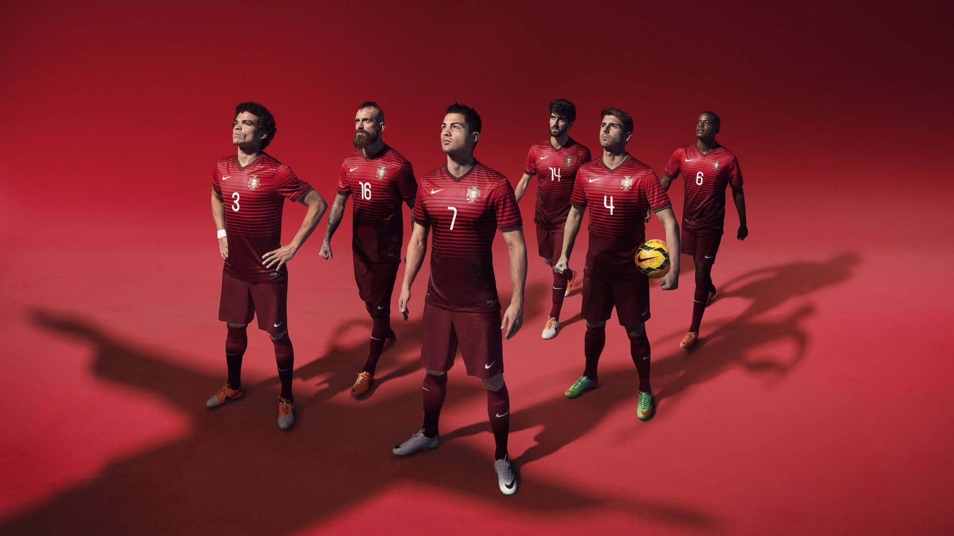 德甲争冠战焦点战?马德里竞技完胜皇马背后的战术密码与联赛镜像