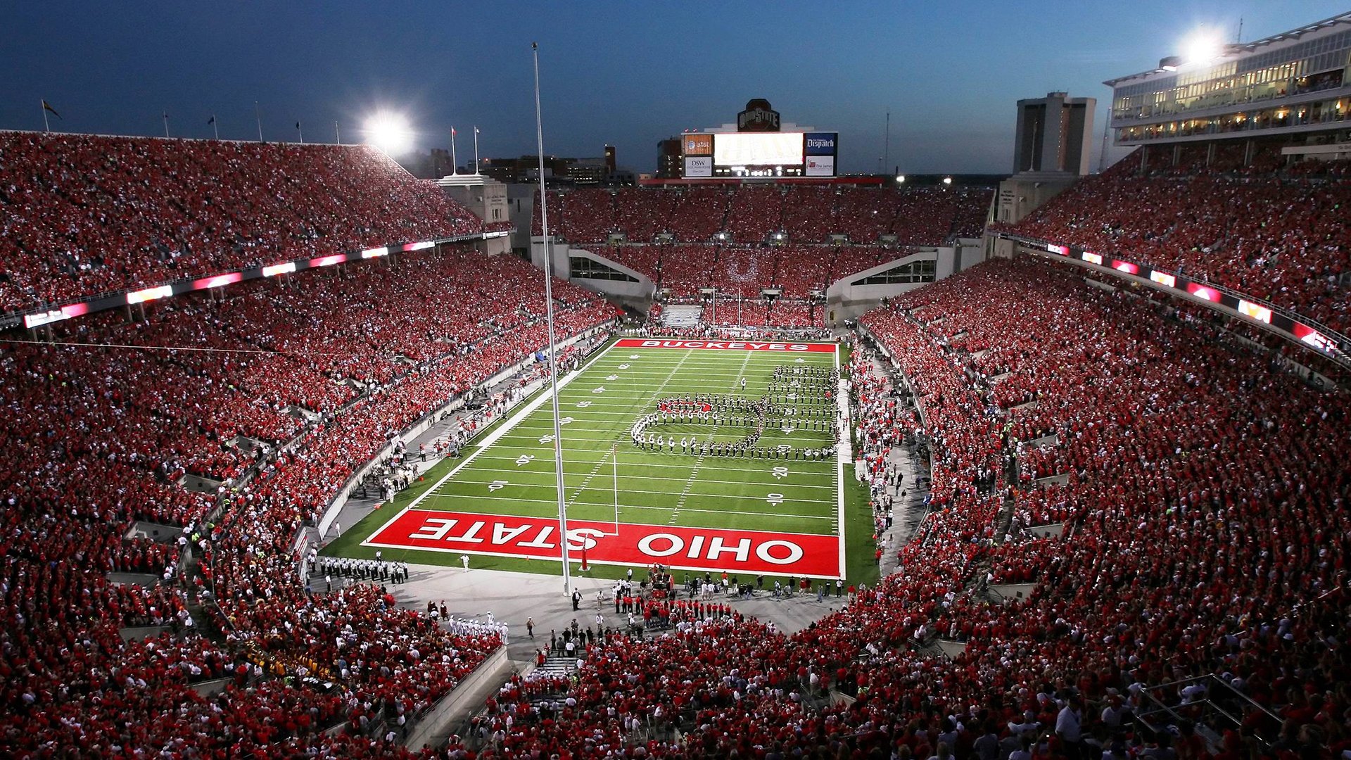 孤鹰破晓,爱德华兹全程高能输出,率队力克太阳锁定争冠席位